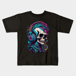 Skull with headphones Kids T-Shirt